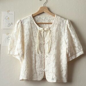 New Chinese-style Lace Top